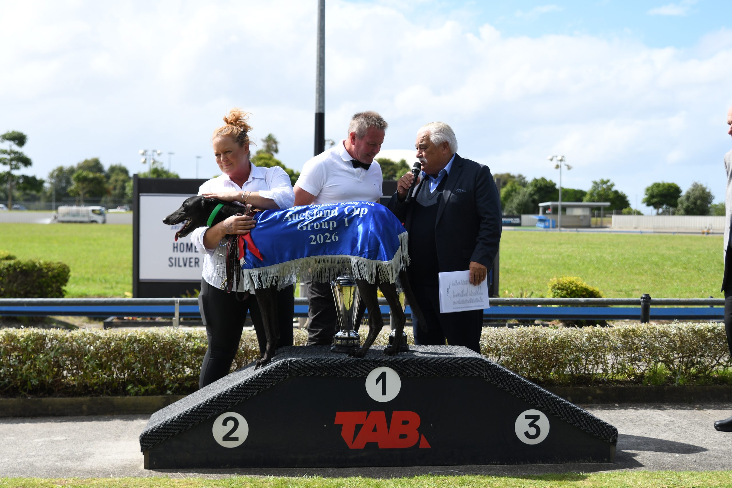 Auckland Cup - Paw Bradley (C Roberts)