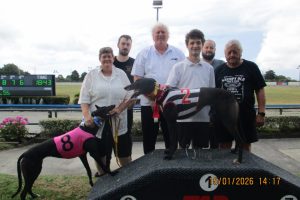 R9 Hunter Lou R9 Hunter Lou